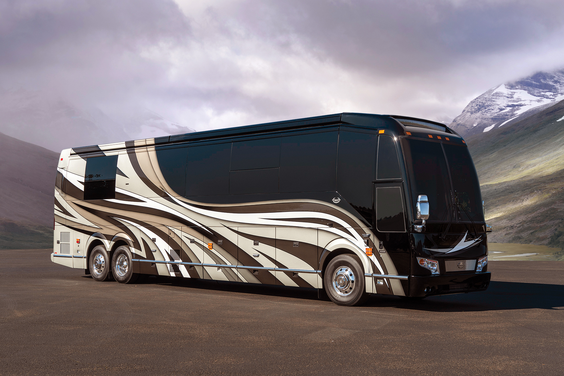 Marathon Coach 1308 Marathon Coach
